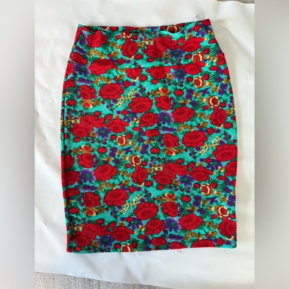 LuLaRoe Cassie Red and Blue/Green Floral Pencil Skirt